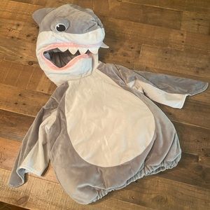 Baby shark costume size 6-9 months
